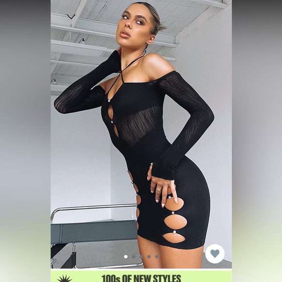 selling in LAVENDER. not black. never worn!can’t find model wearing the lavender - Picture 2 of 3